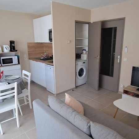 Appart T2 Standing Tout Confort Avec Balcon - Parking En Option Lyon Luaran gambar