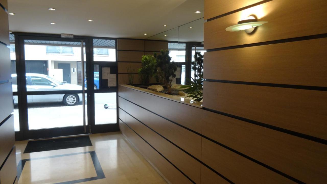 Appart T2 Standing Tout Confort Avec Balcon - Parking En Option Lyon Luaran gambar